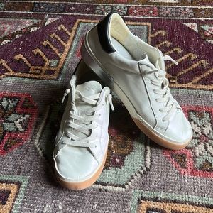 Dolce vita zina sneakers size 8 black white and silver